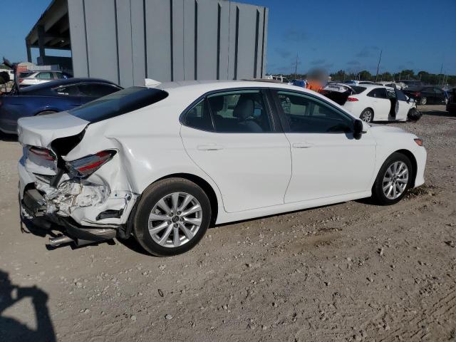2020 TOYOTA CAMRY LE 4T1C11AK6LU335983