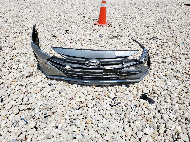 2020 HYUNDAI ELANTRA SEL 5NPD84LF9LH595133