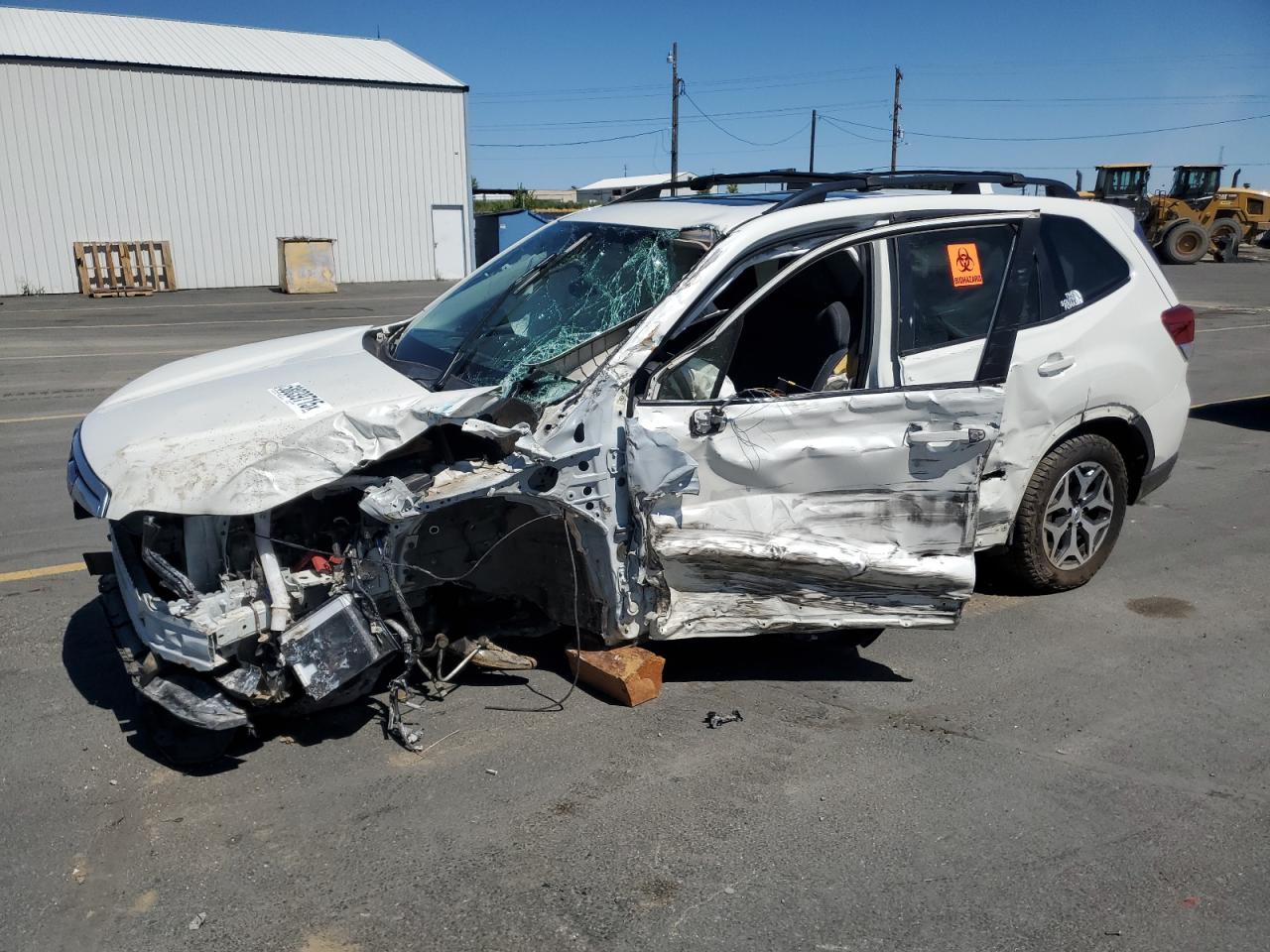 SUBARU FORESTER PREMIUM