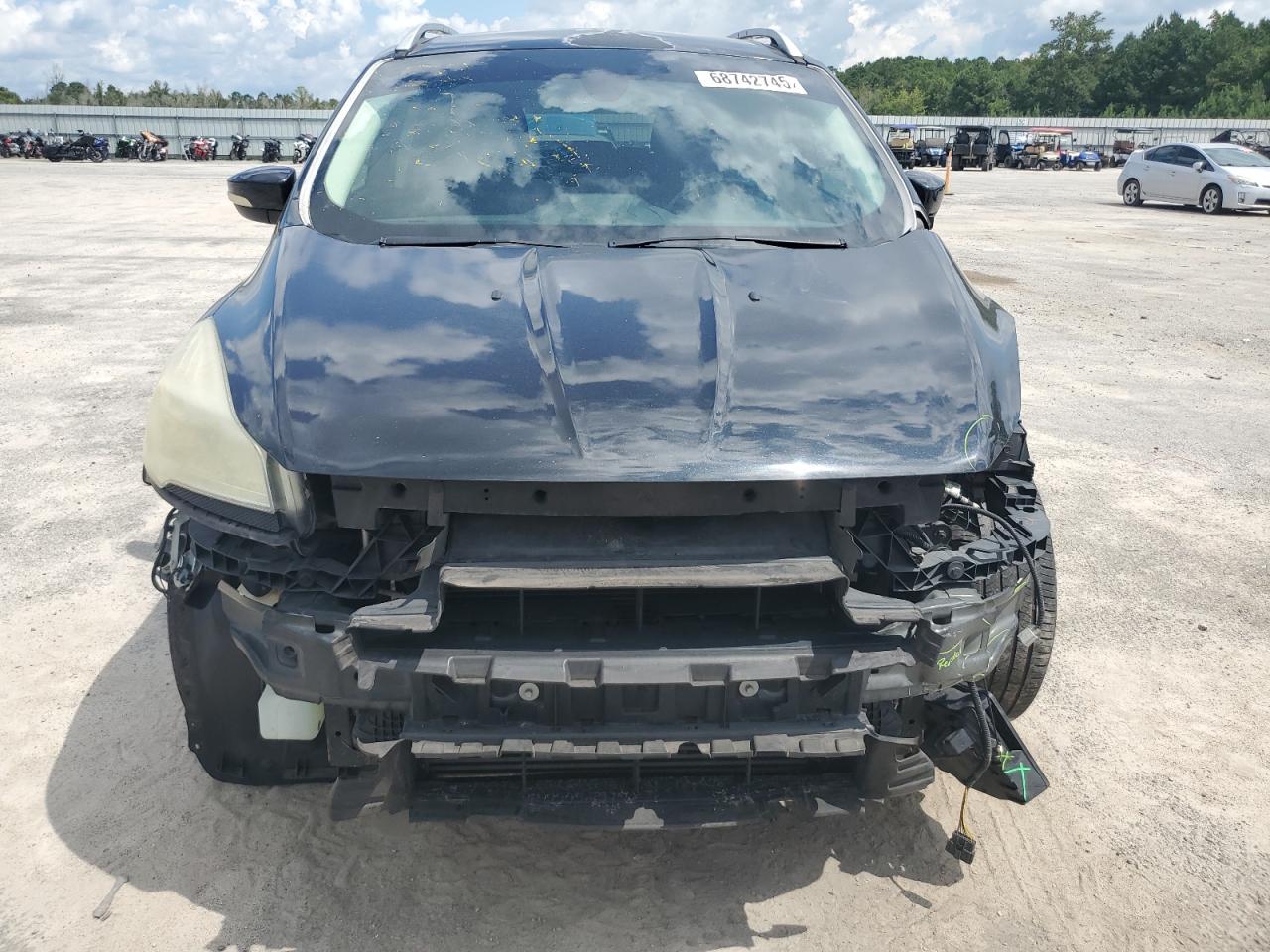 FORD ESCAPE TITANIUM