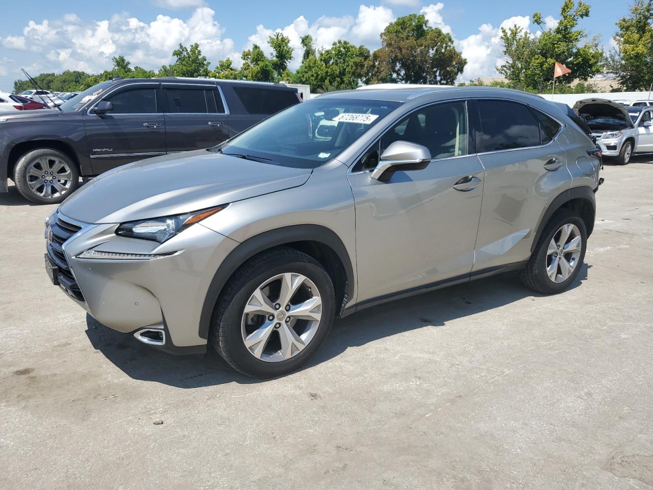 LEXUS NX 200T BASE