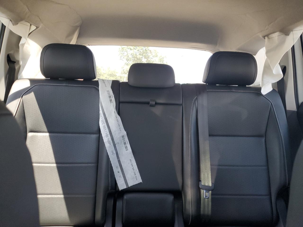 VOLKSWAGEN TIGUAN SE