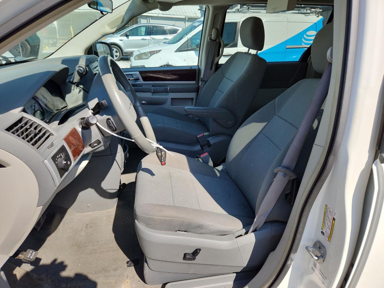 CHRYSLER TOWN & COUNTRY TOURING