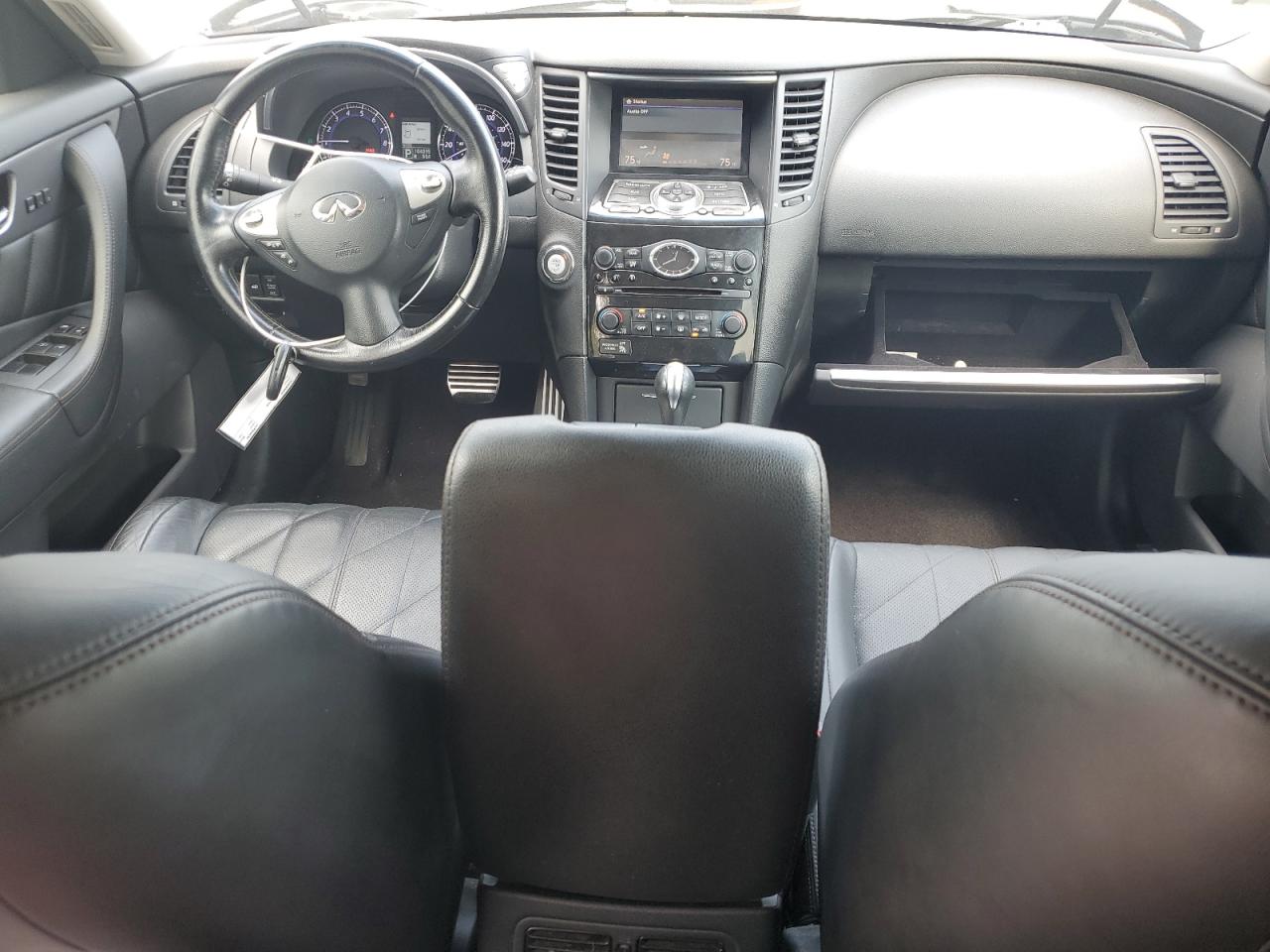 INFINITI FX35