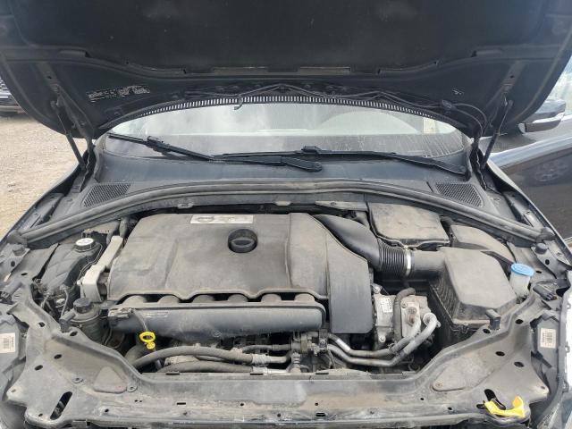 2015 VOLVO XC60 T6 PR YV4902RK5F2742220