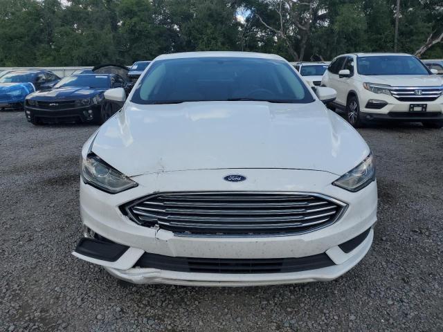 2017 FORD FUSION S 3FA6P0G77HR198814