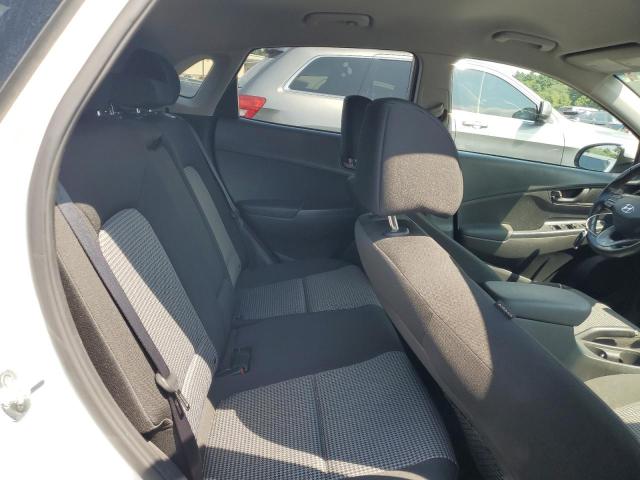 2018 HYUNDAI KONA SEL KM8K2CAA9JU071229