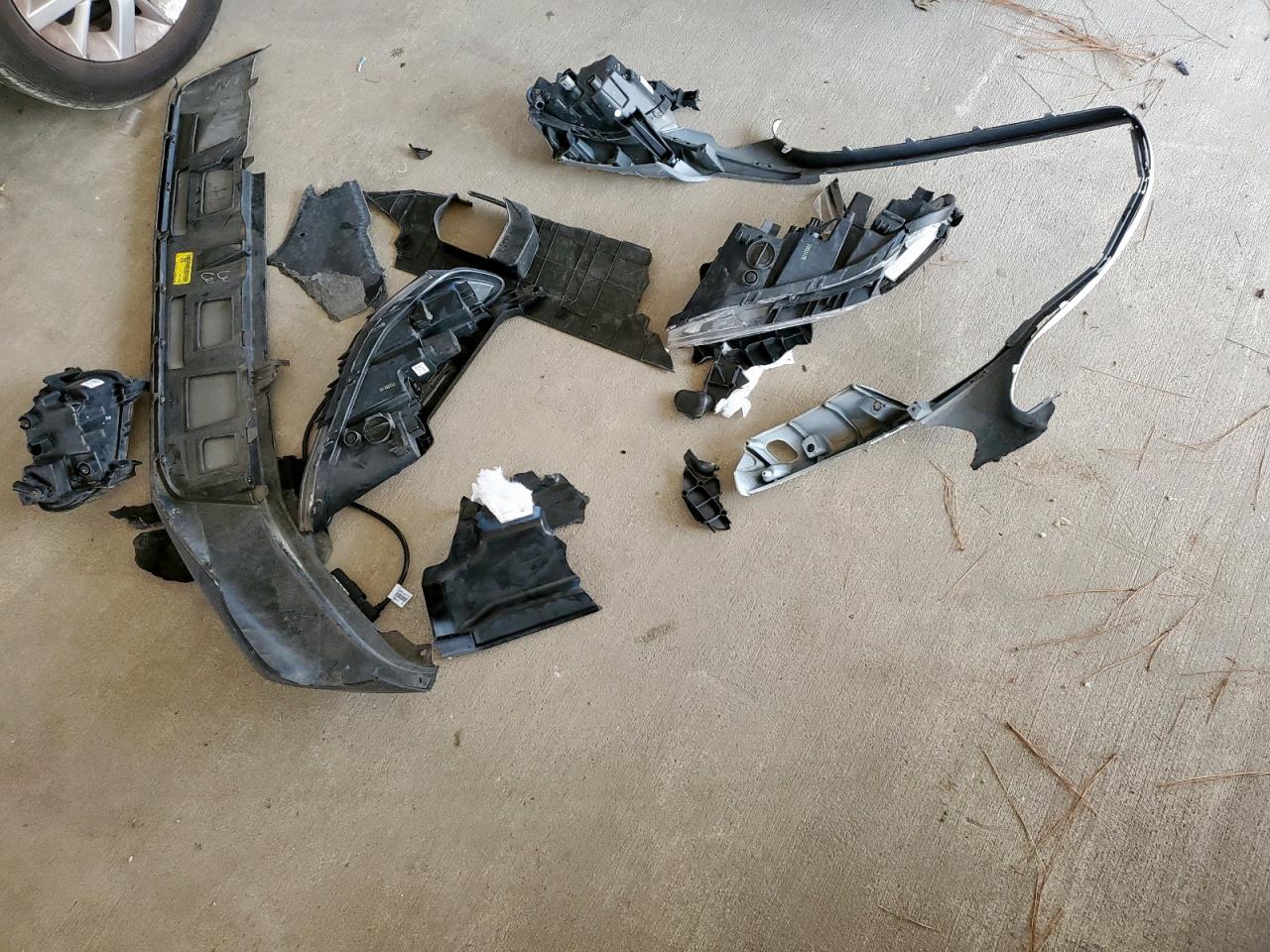 Lot #3303845514 2020 HYUNDAI SANTA FE S