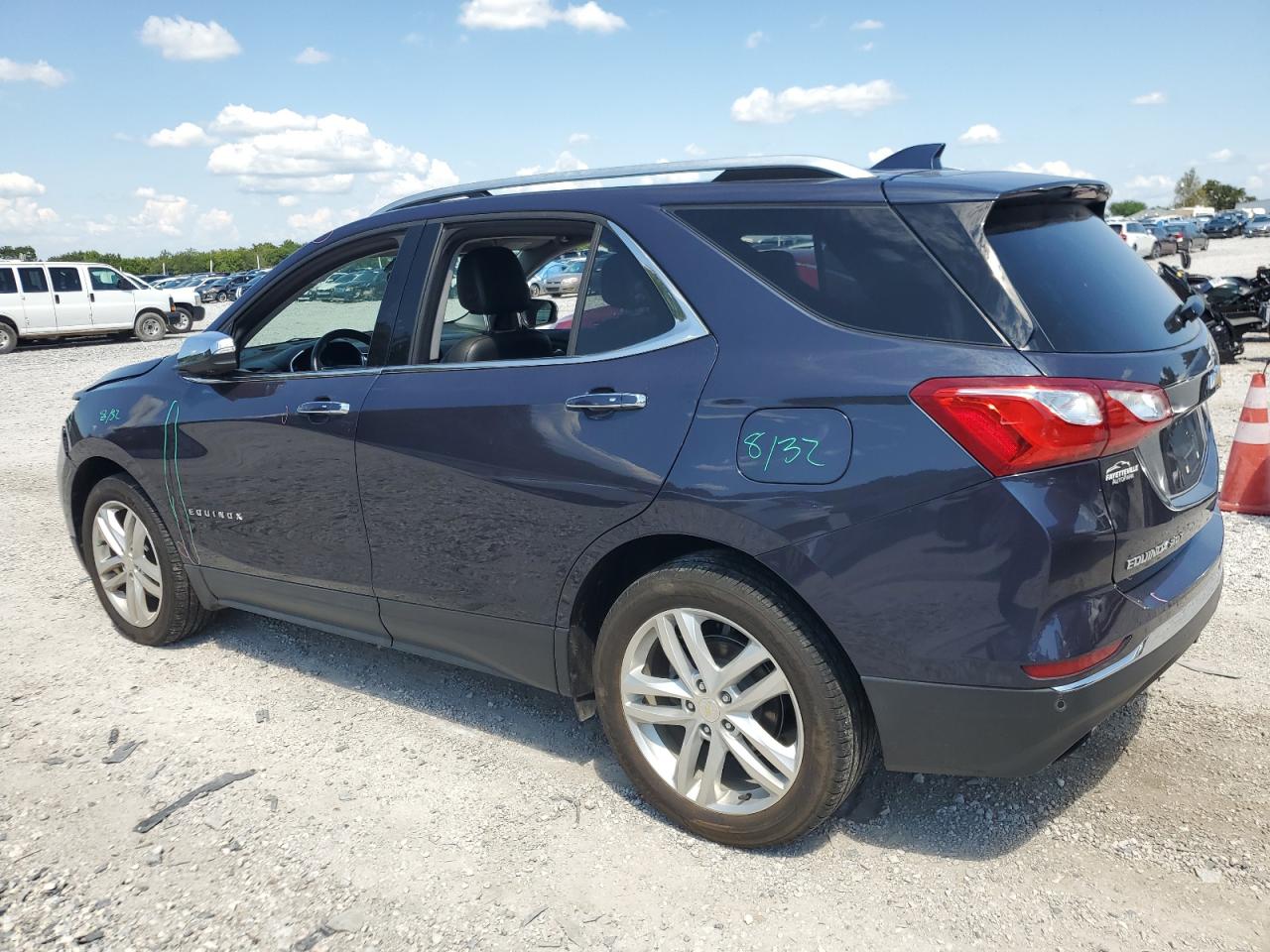 CHEVROLET EQUINOX PREMIER
