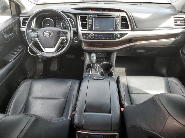 2019 TOYOTA HIGHLANDER SE 5TDJZRFH8KS982324