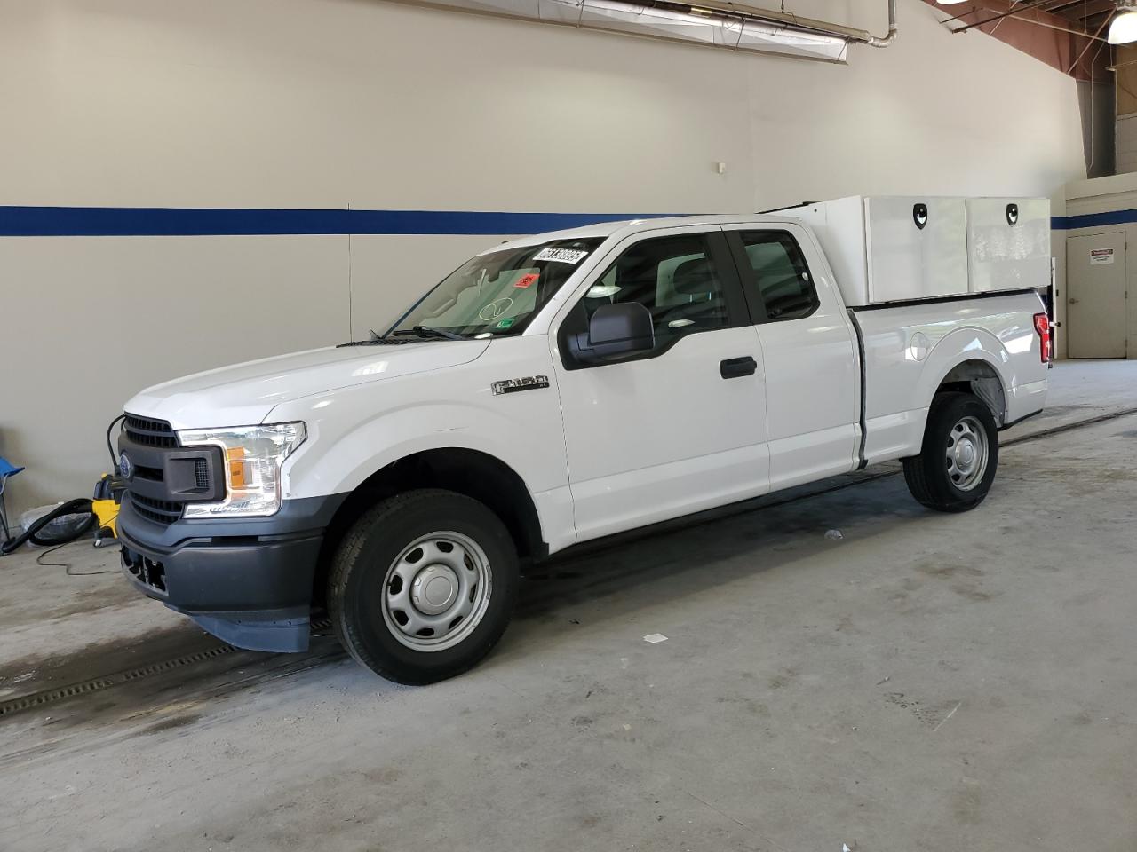 FORD F-150 SUPER CAB