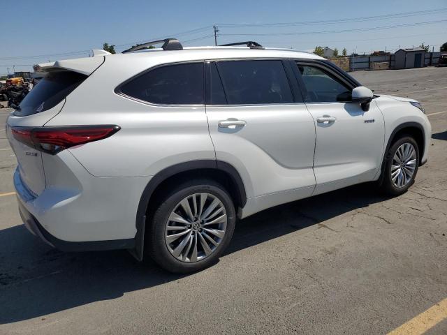 2021 TOYOTA HIGHLANDER 5TDEBRCHXMS024783