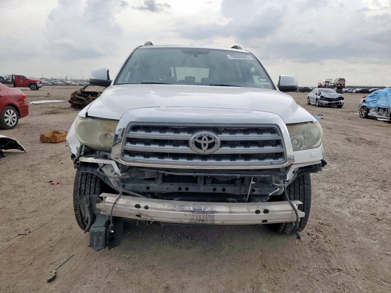 TOYOTA SEQUOIA LIMITED