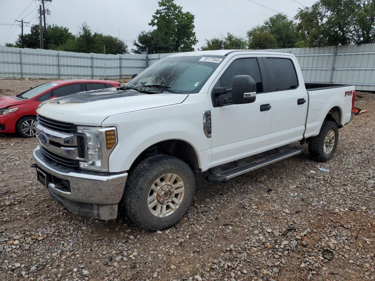 FORD F-250 SUPER DUTY