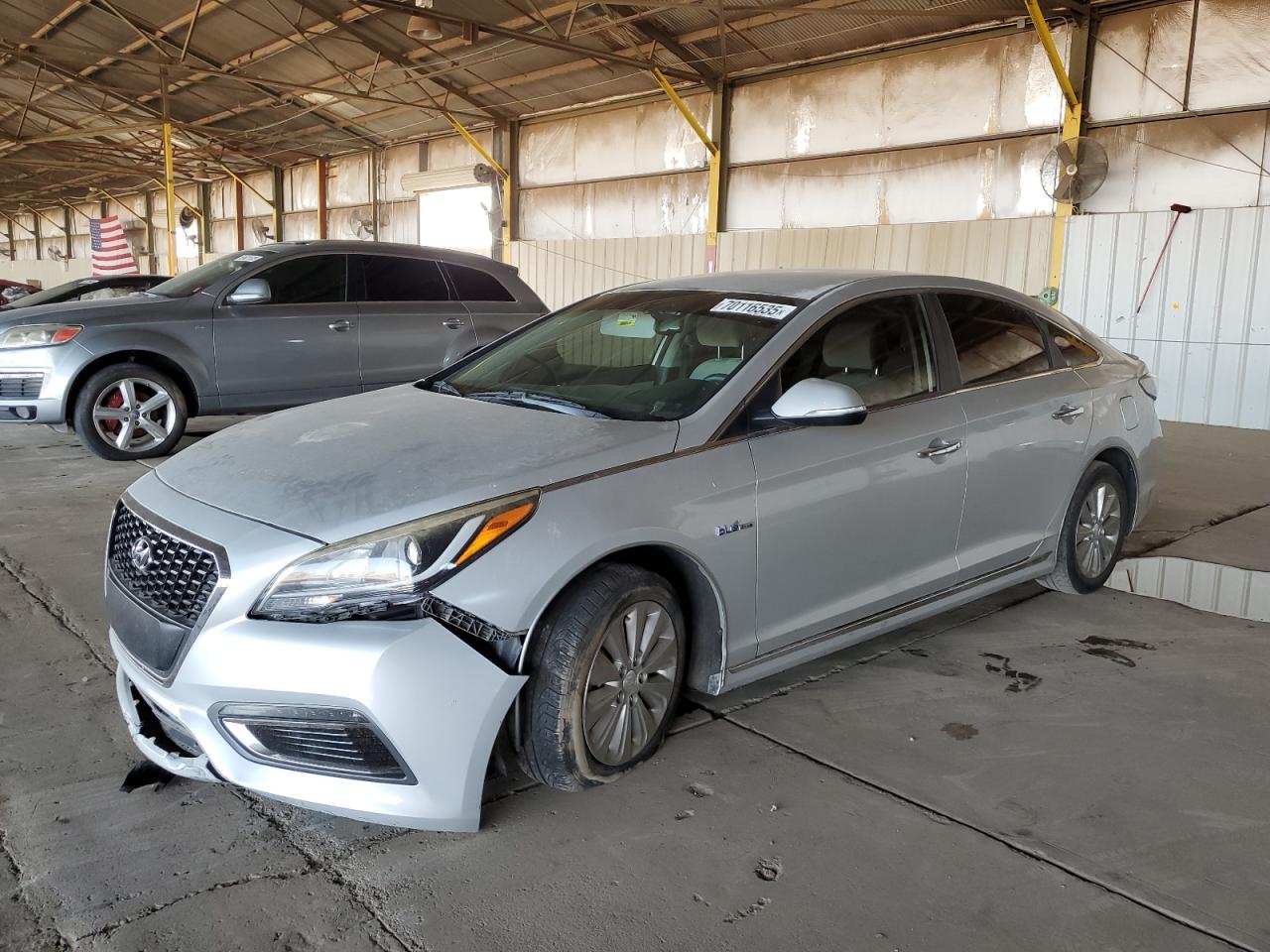 HYUNDAI SONATA HYBRID
