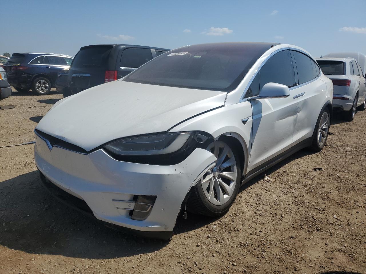 TESLA MODEL X