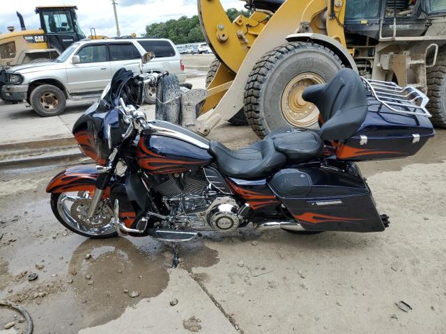 2015 HARLEY-DAVIDSON FLHXSE CVO 1HD1PXN15FB952823