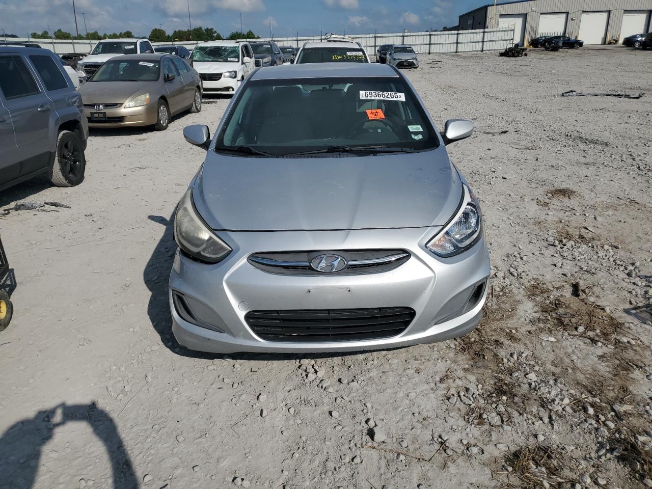 HYUNDAI ACCENT SE