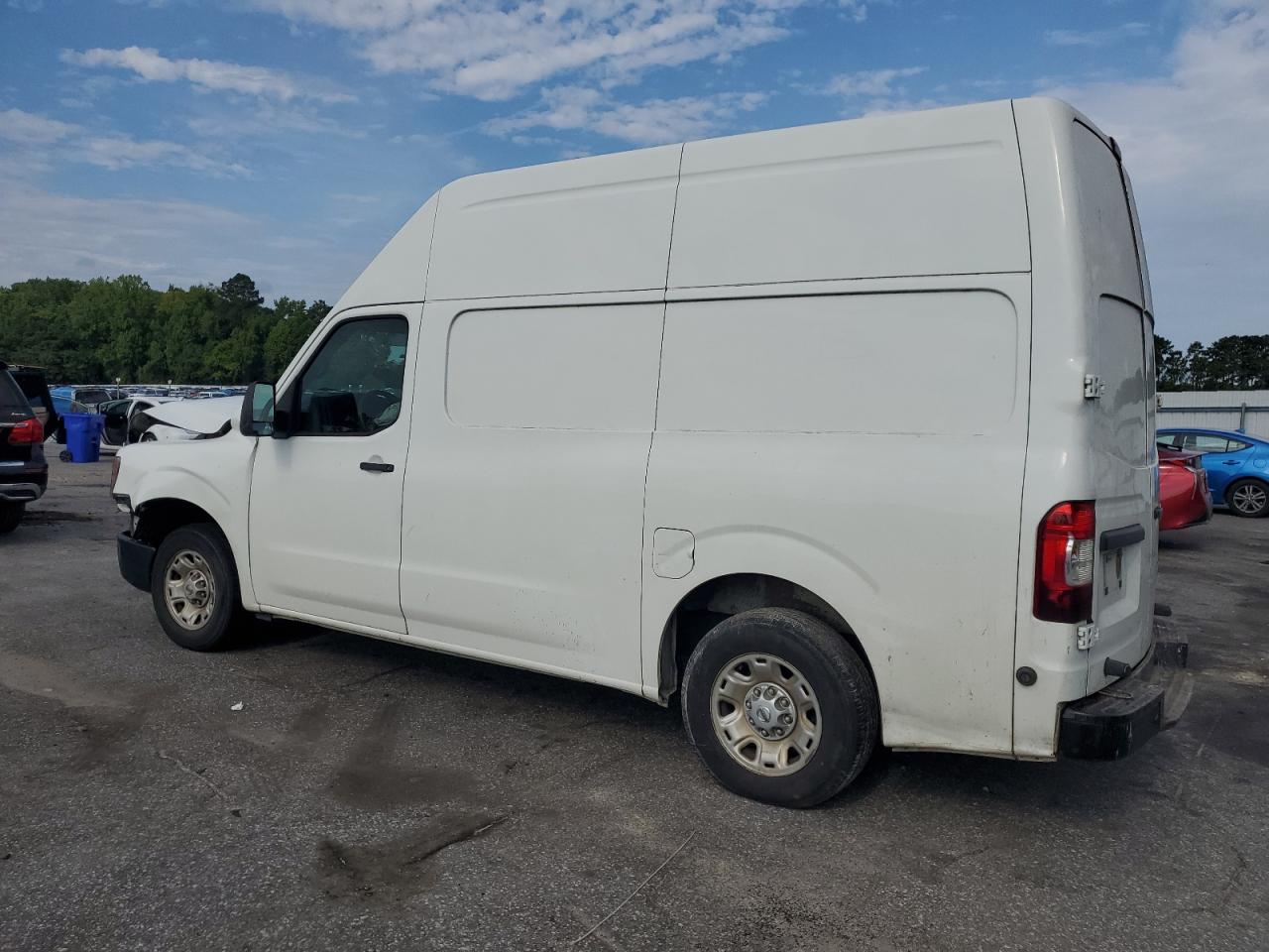 NISSAN NV2500 2500 S