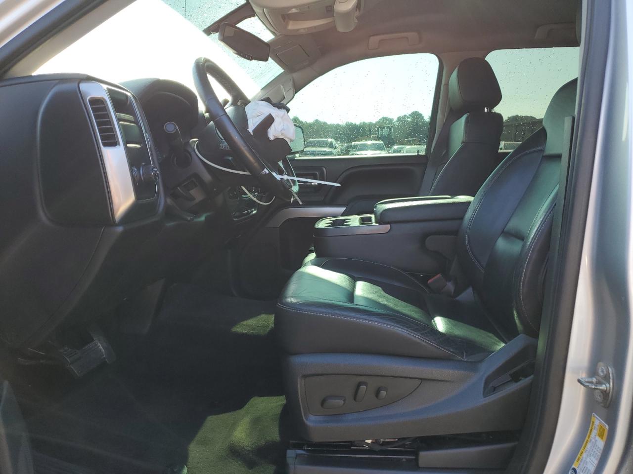 CHEVROLET SILVERADO C1500 LT