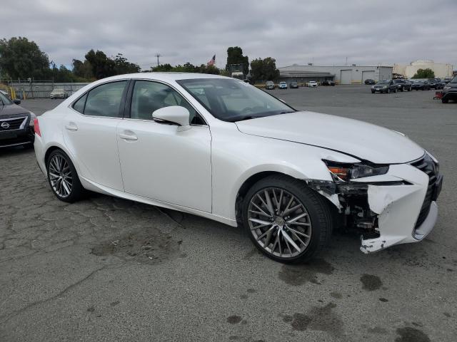 2017 LEXUS IS 200T JTHBA1D28H5053775
