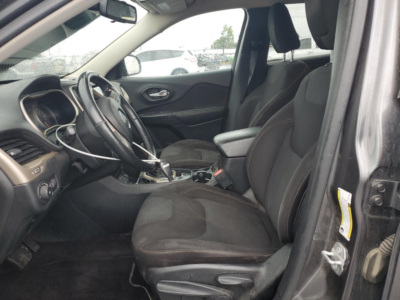 JEEP GRAND CHEROKEE LATITUDE