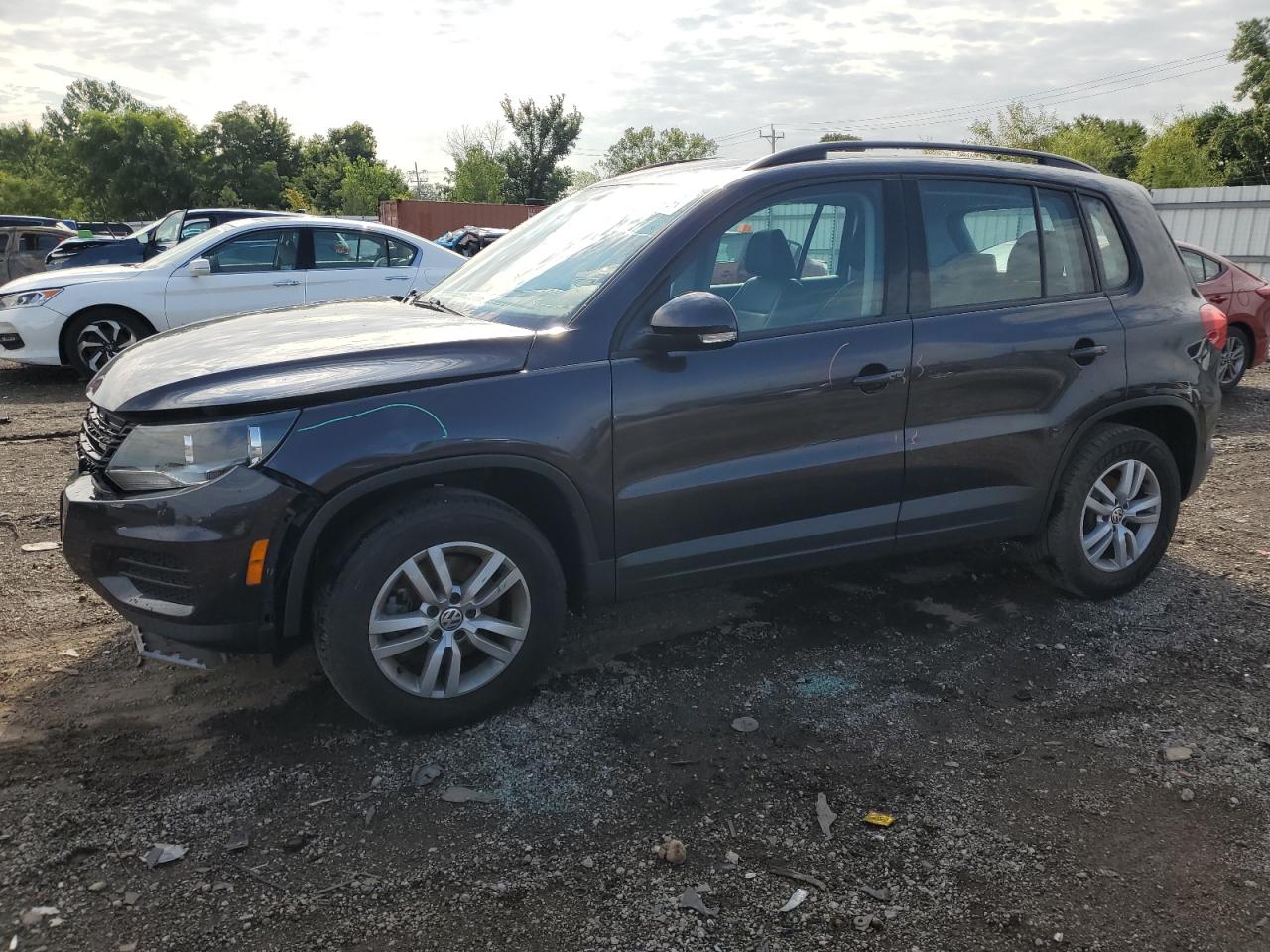 VOLKSWAGEN TIGUAN S