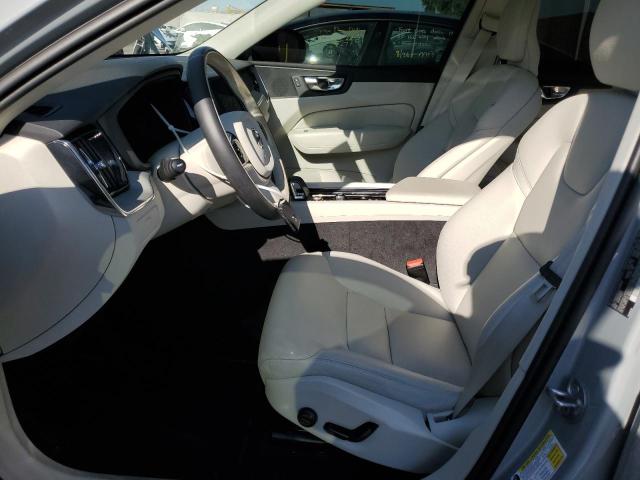 2025 VOLVO XC60 PLUS YV4M12RC4S1068884