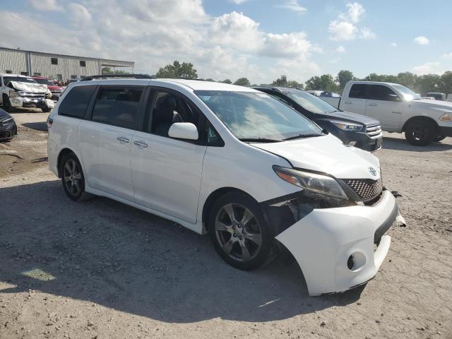 2017 TOYOTA SIENNA SE 5TDXZ3DC5HS813823