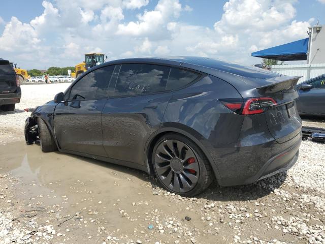 2024 TESLA MODEL Y 7SAYGDEF7RF048311