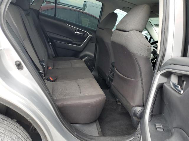 2019 TOYOTA RAV4 XLE 2T3P1RFV7KW035667