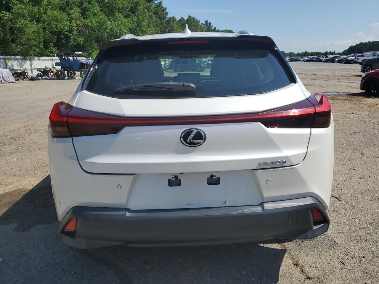 LEXUS UX 200