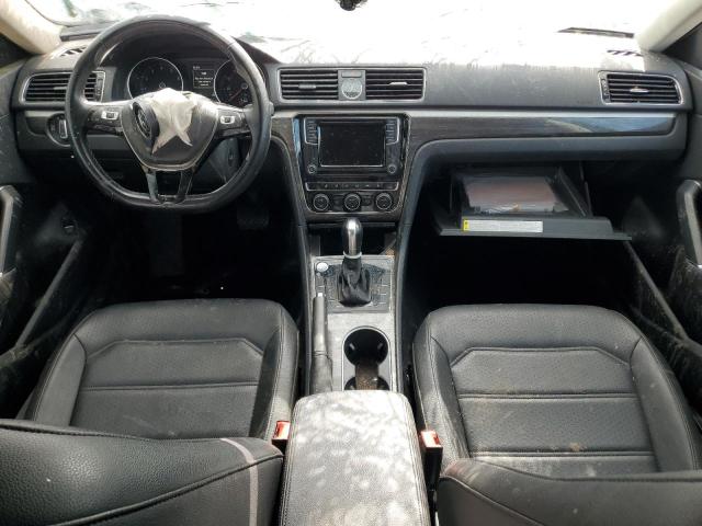 2017 VOLKSWAGEN PASSAT SE - 1VWGT7A34HC068588