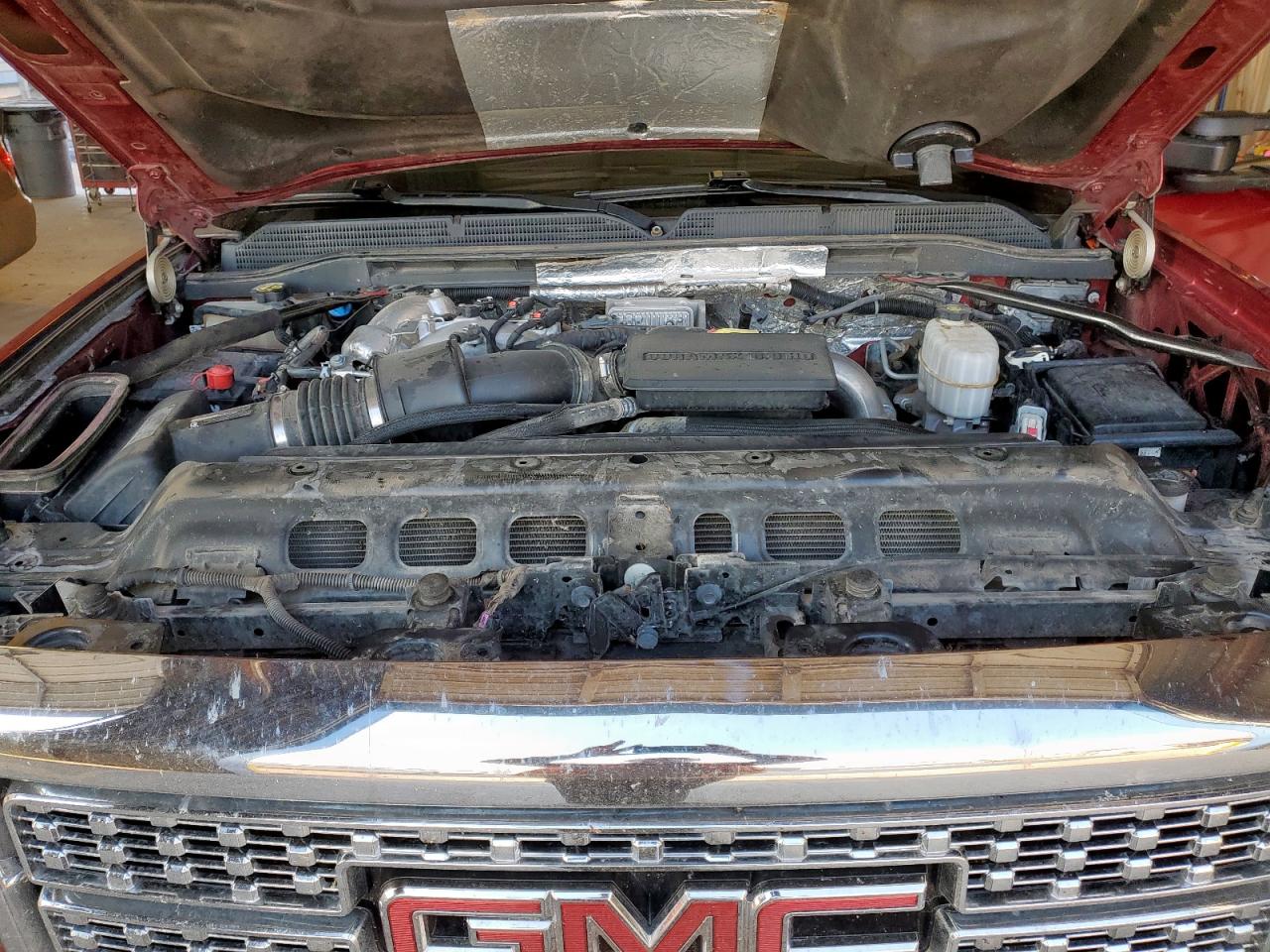 GMC SIERRA K2500 DENALI