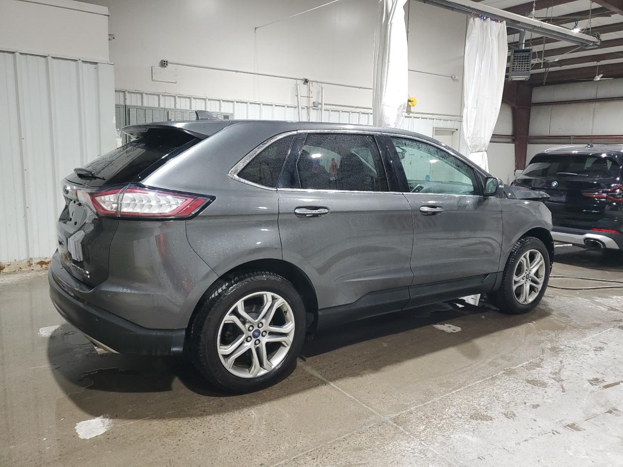 FORD EDGE TITANIUM