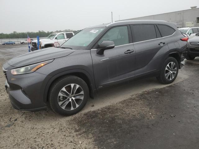 TOYOTA HIGHLANDER