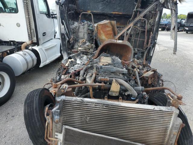 2016 FREIGHTLINER CASCADIA 1 #3304704914