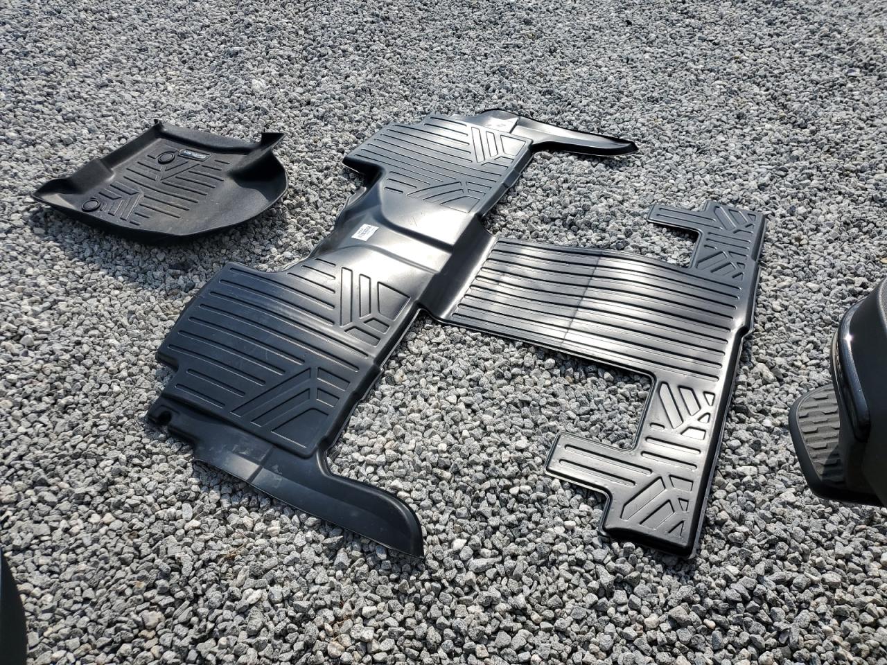 CHEVROLET TAHOE K1500 LT