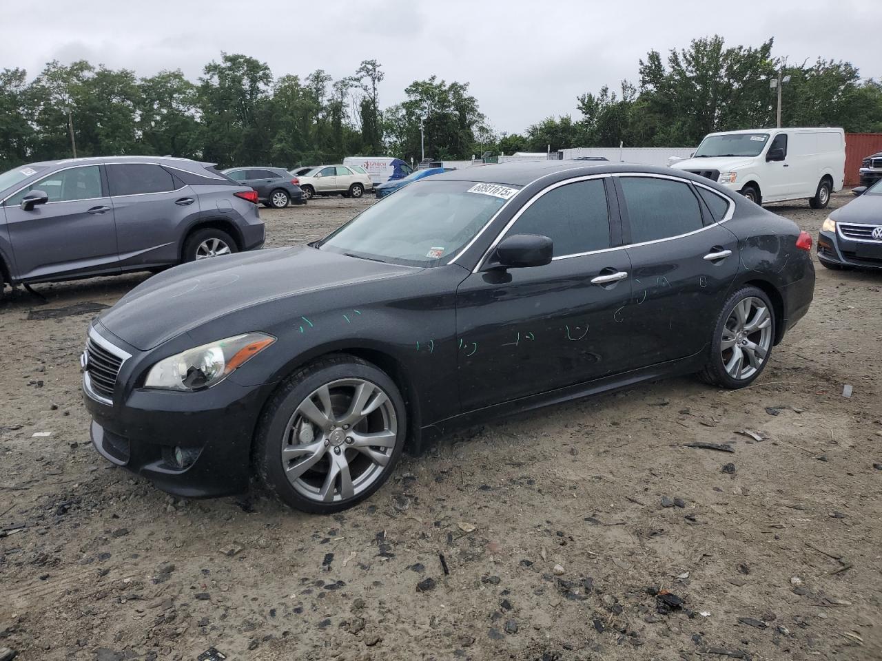 INFINITI M37