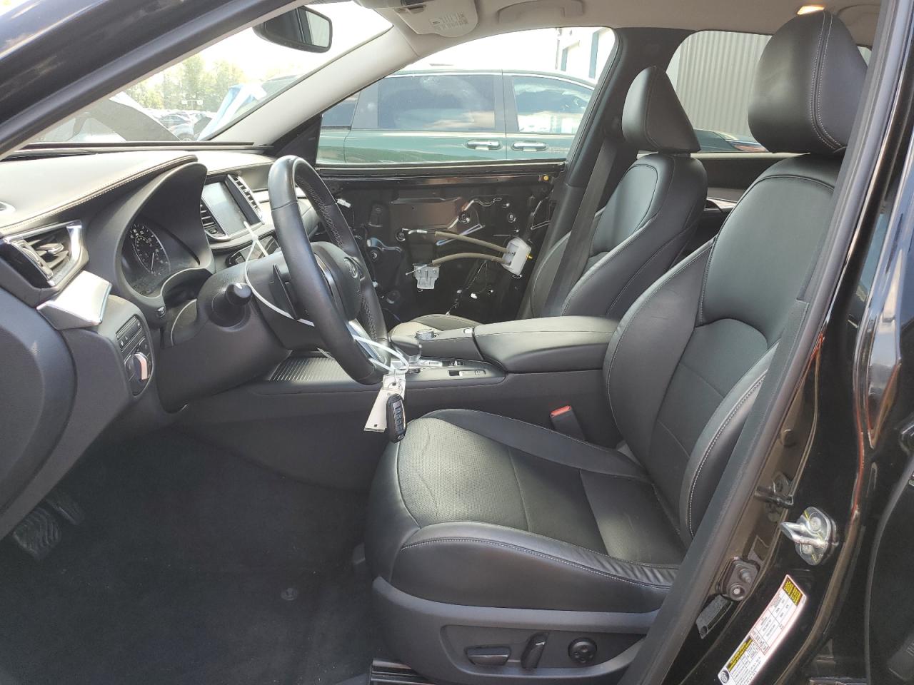 INFINITI QX50 ESSENTIAL