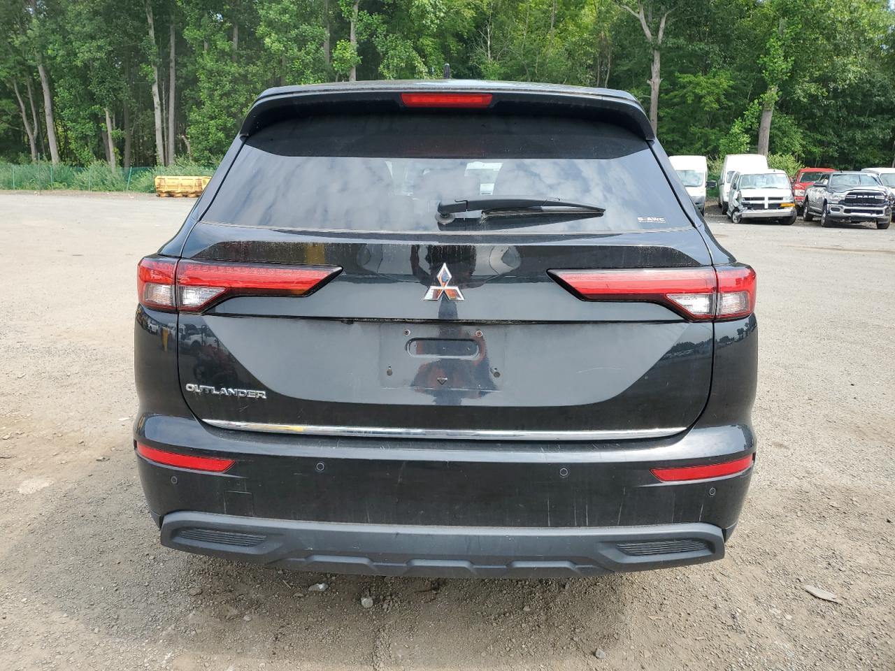 MITSUBISHI OUTLANDER ES