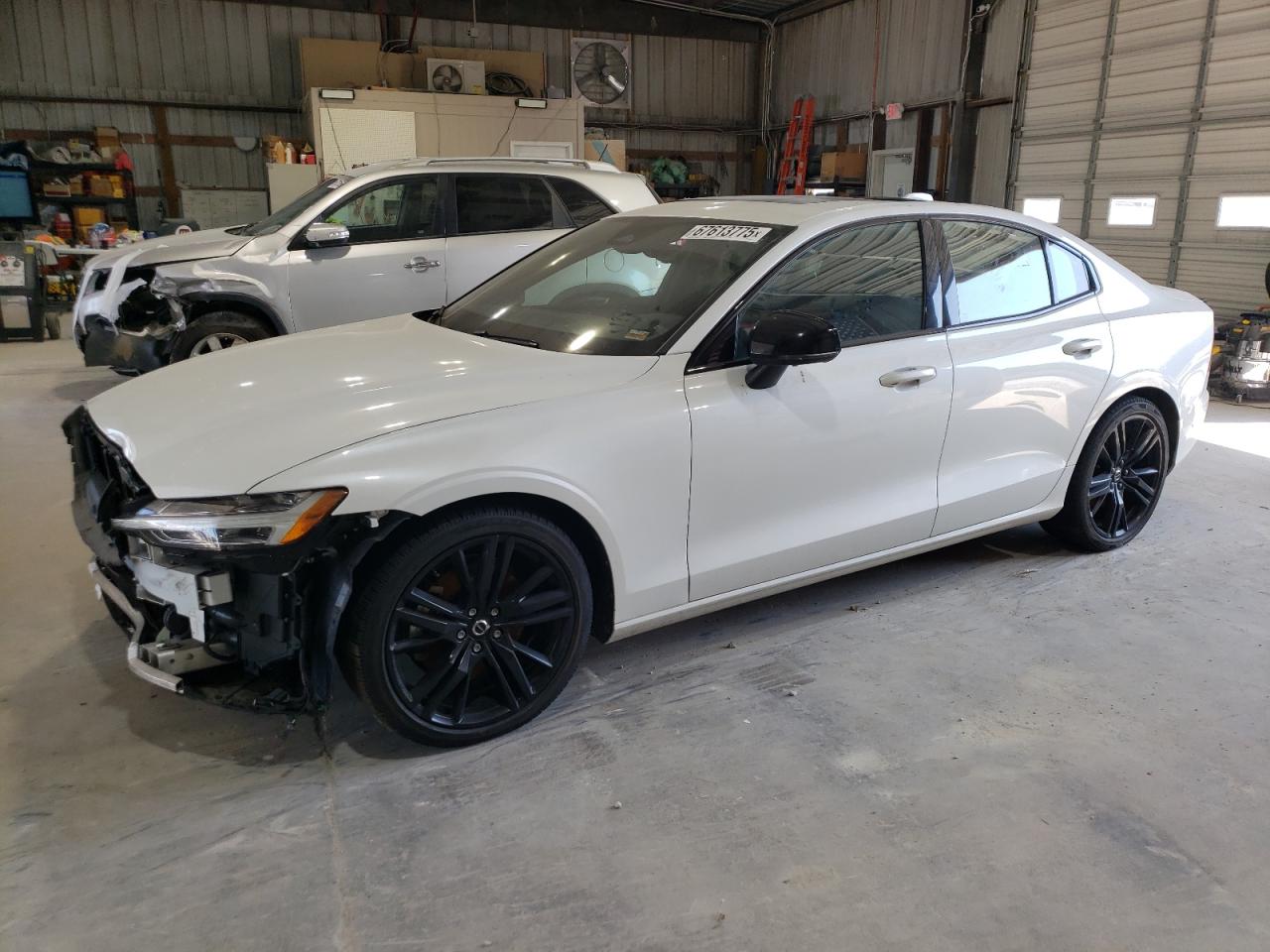 VOLVO S60 PLUS