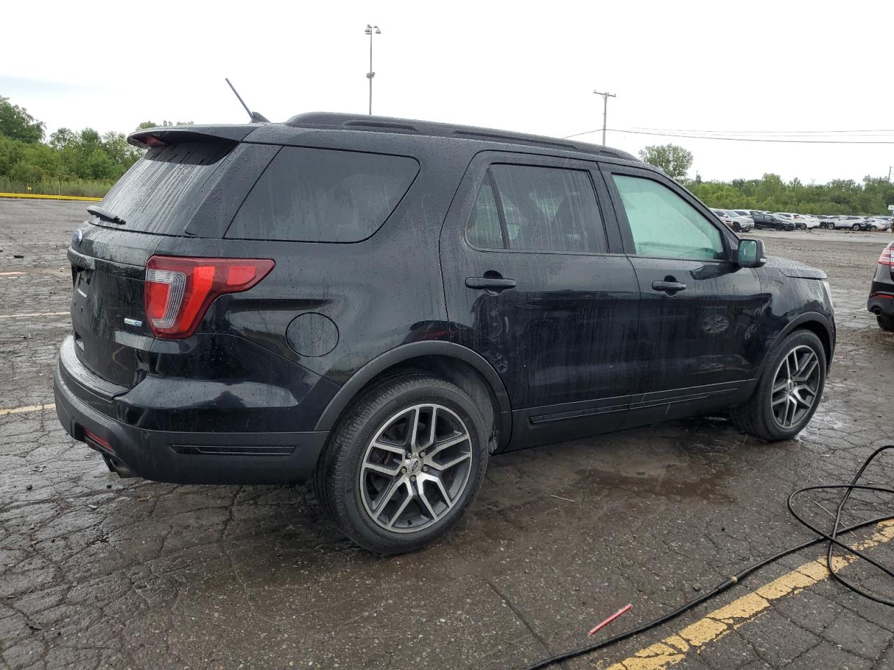 FORD EXPLORER SPORT