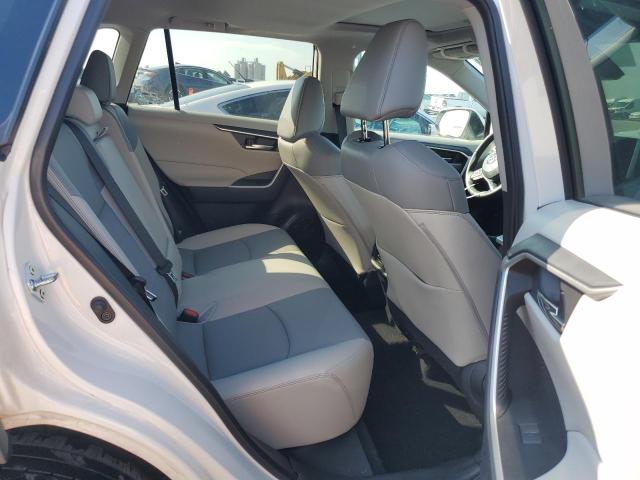 2024 TOYOTA RAV4 XLE P 2T3C1RFV5RW325060