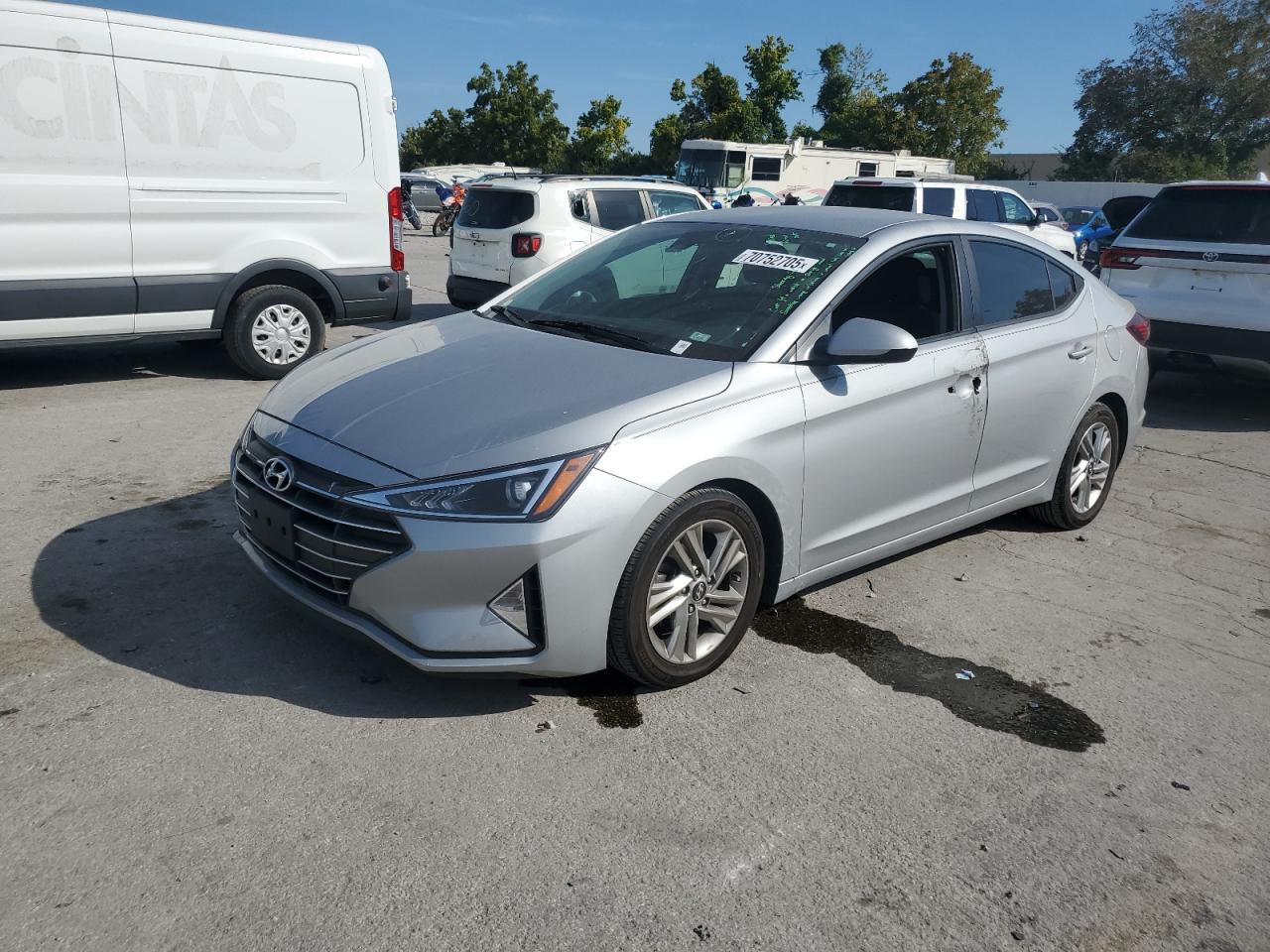 HYUNDAI ELANTRA SEL