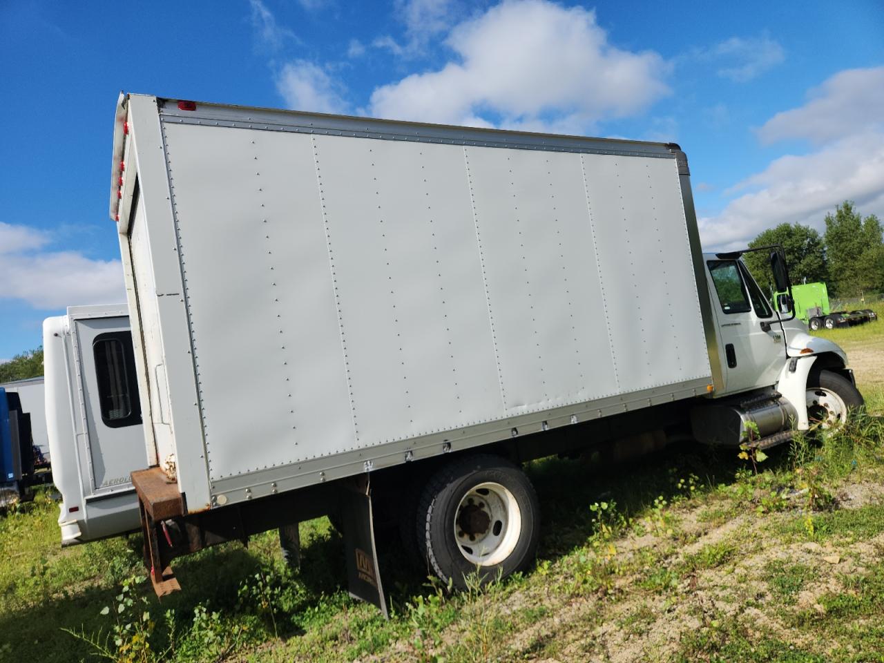 Lot #3270789875 2006 INTERNATIONAL 4000 4300