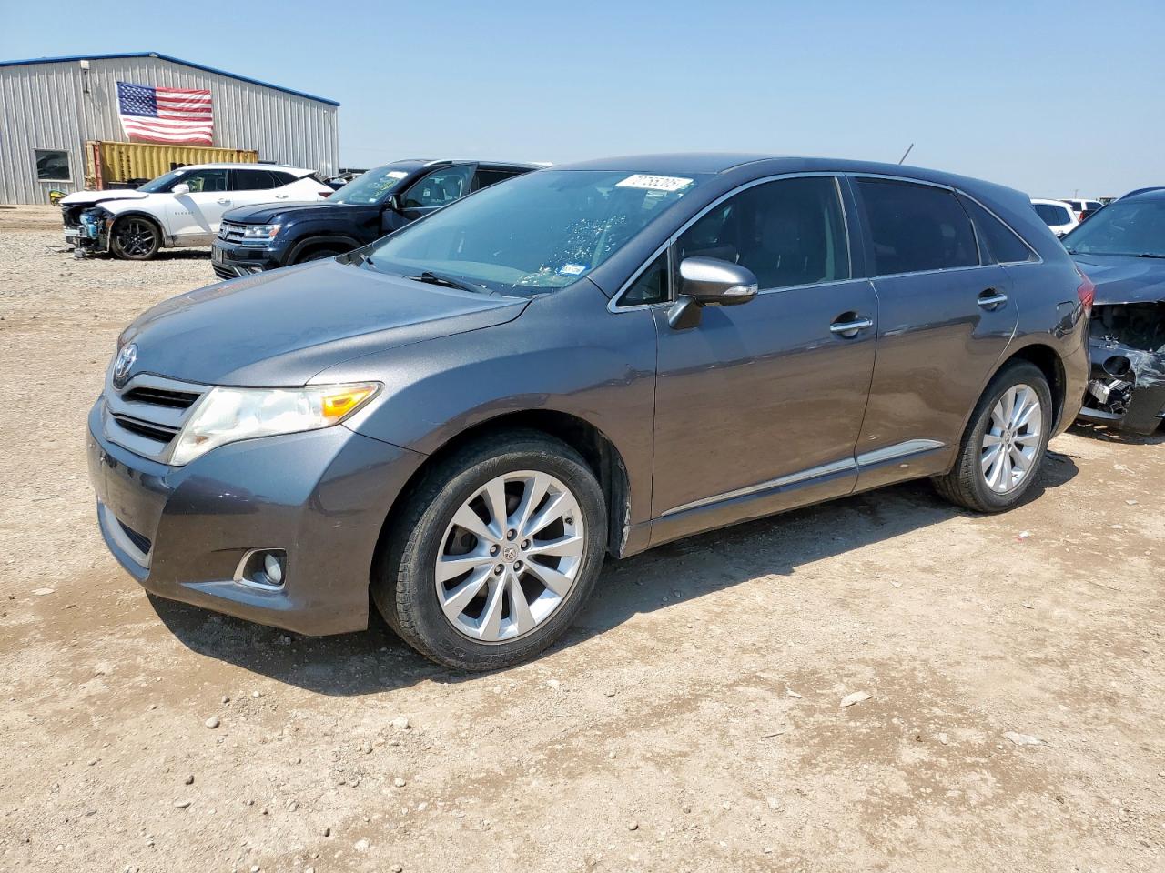 TOYOTA VENZA LE
