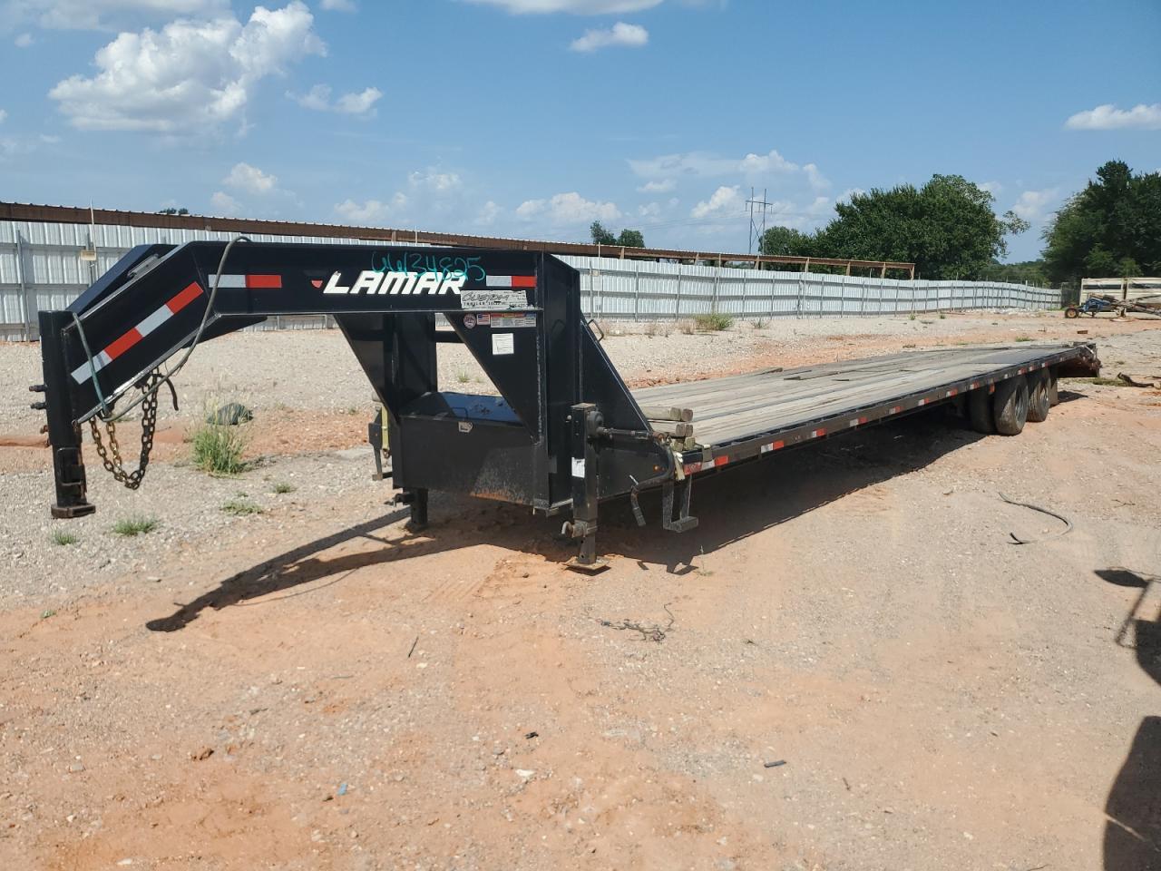 Lot #3264549917 2019 LAMAR UNKNOWN