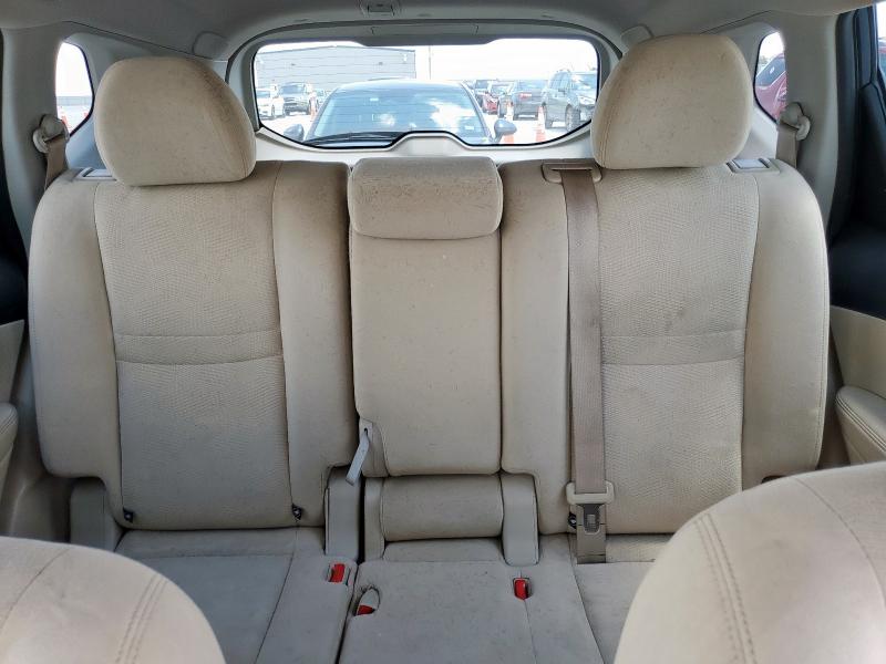 2015 NISSAN ROGUE S KNMAT2MT5FP526586