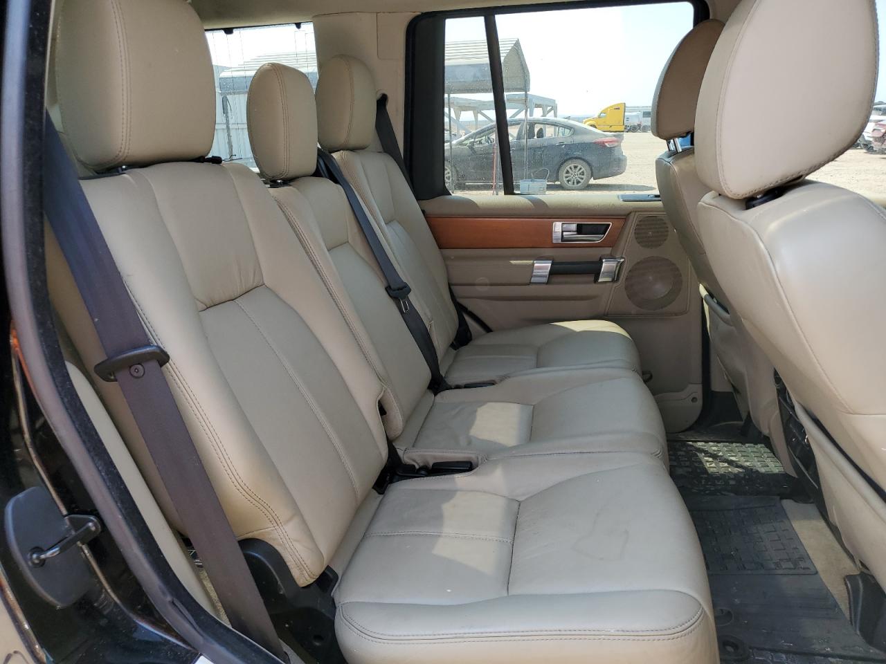 LAND ROVER LR4 HSE LUXURY
